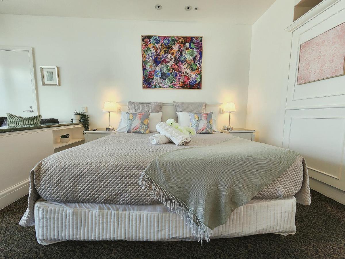 Deluxe Private Apartment And Studio - Ocean Views Голд-Кост Экстерьер фото