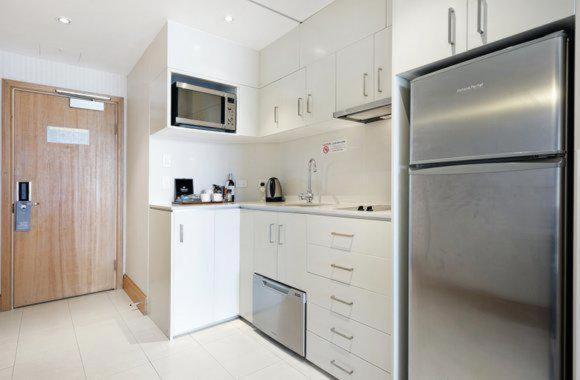 Deluxe Private Apartment And Studio - Ocean Views Голд-Кост Экстерьер фото
